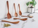 Six-piece wooden cooking spoon set - heat resistant